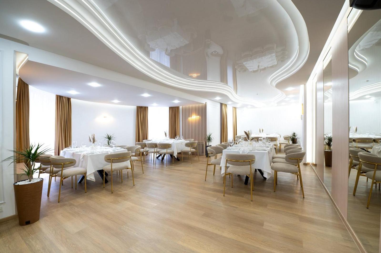 Hotel Palace Ukraine 니콜라예프 외부 사진